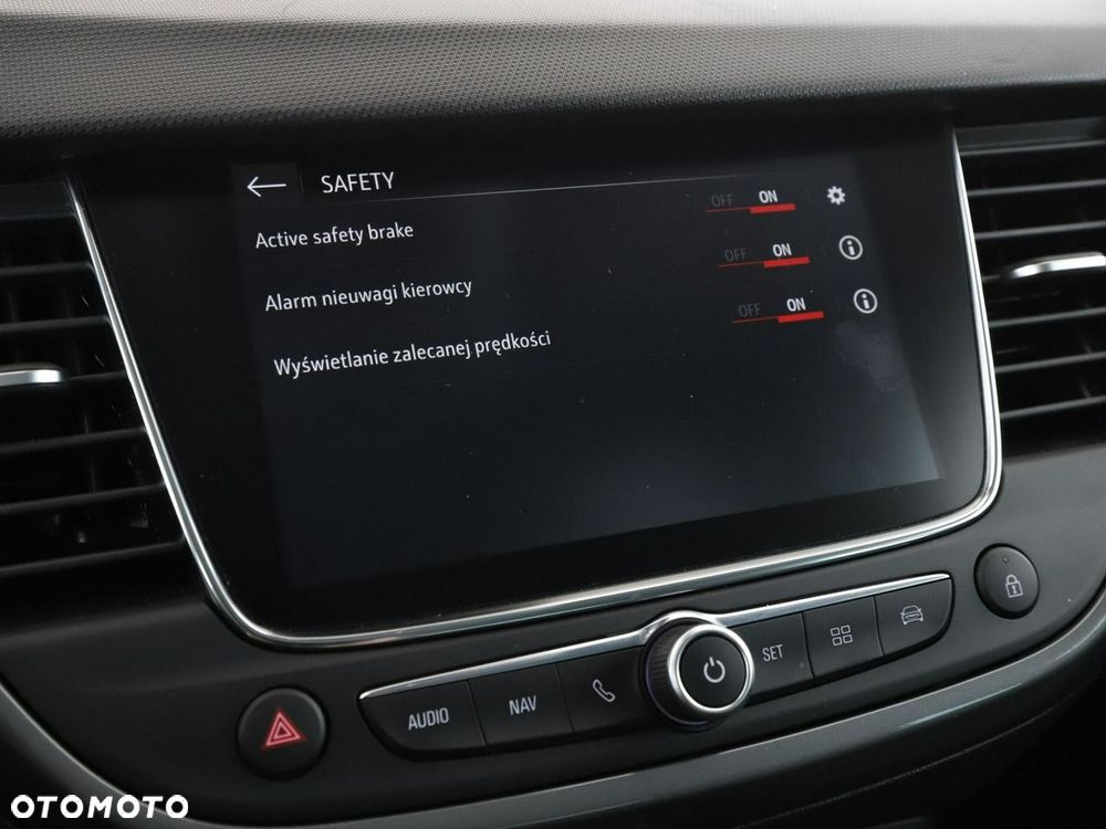 Opel Crossland X 1.2 T GPF Elite S&S - 26