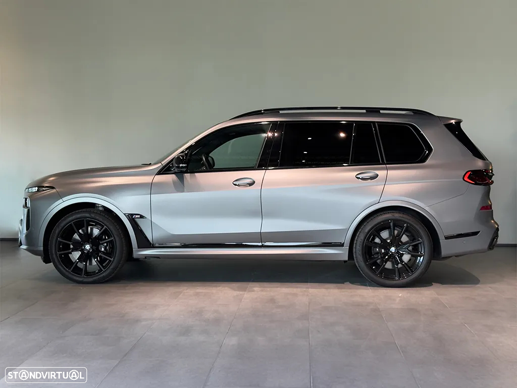 BMW X7 M M60i Pack Desportivo Pro - 3