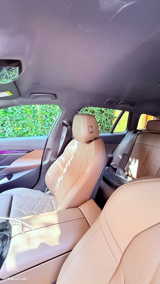 BMW 530 e Pack Desportivo M Pro - 6