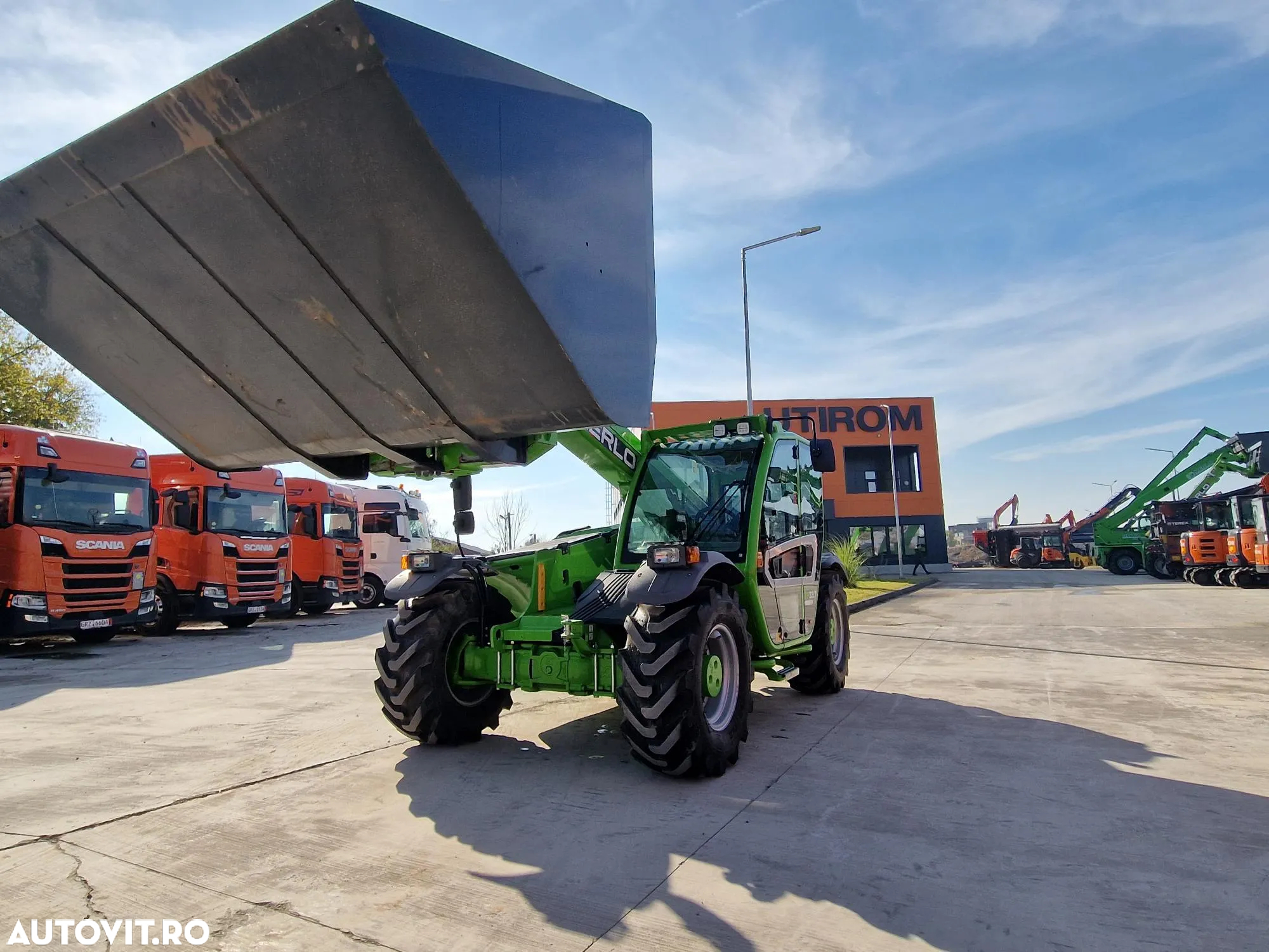 Merlo TF33.7,2024, 172h EX DEMO, Aer conditionat, Cupla rapida, furci, cupa 2,5mc, garantie 1 an, posibilitate leasing 5 ani, stare CA NOU, PROMOTIE 69900 EUR+Tva - 11