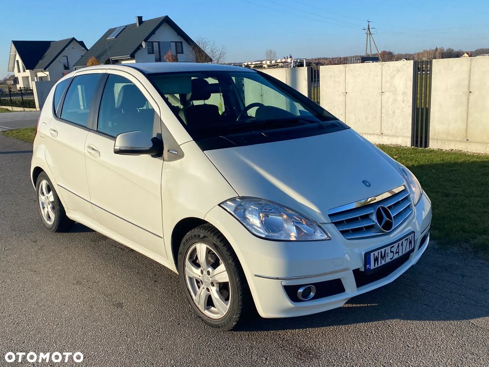 Mercedes-Benz Klasa A 180 CDI Autotronic Avantgarde - 13