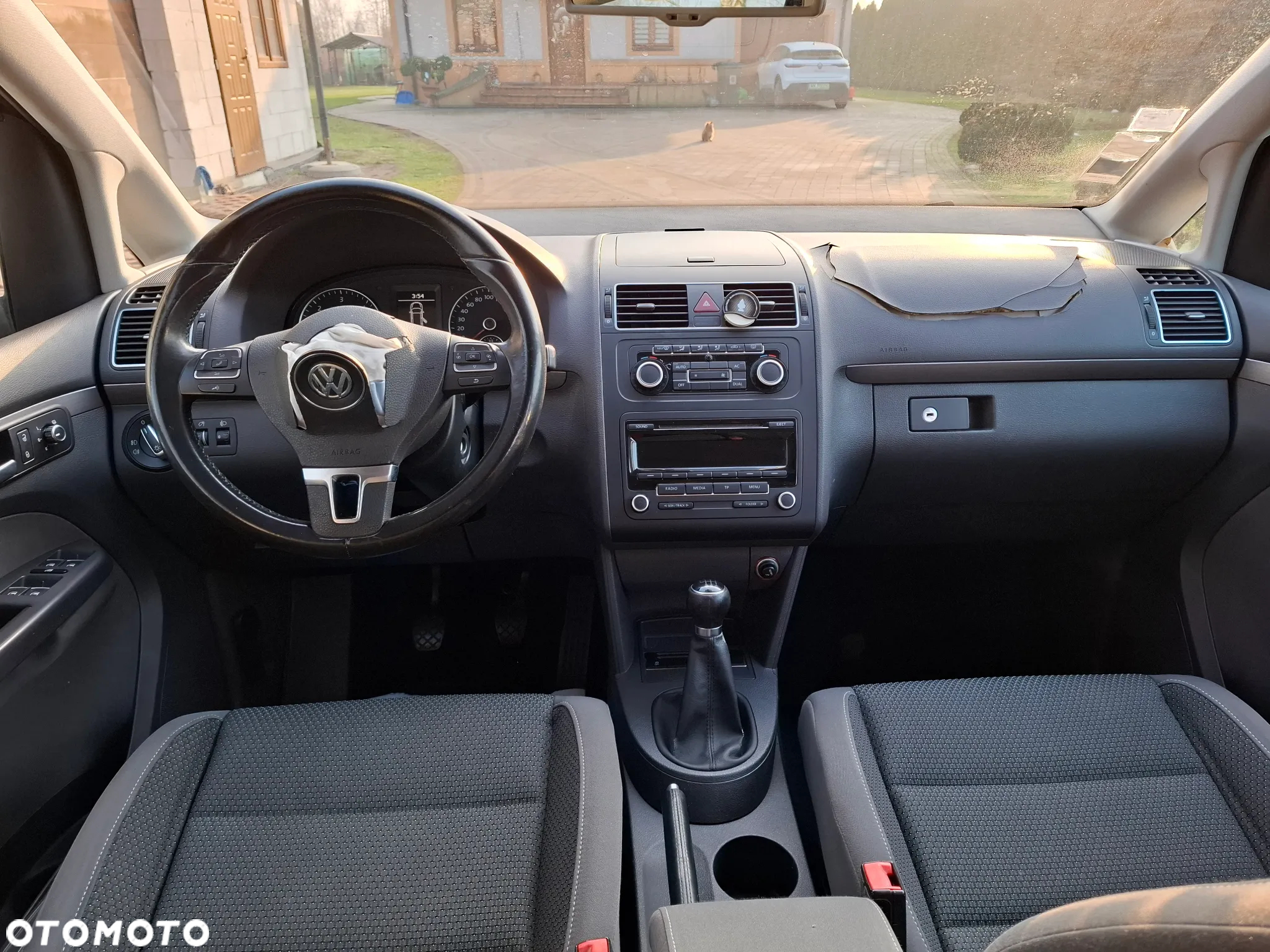 Volkswagen Touran - 21
