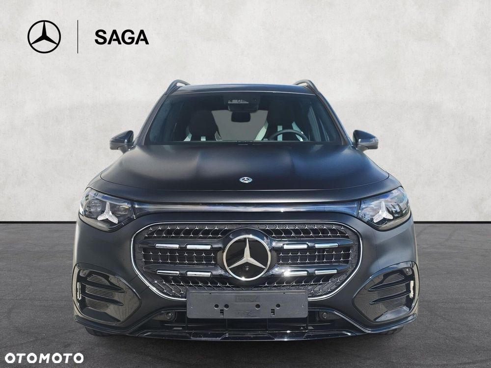 Mercedes-Benz GLB - 3