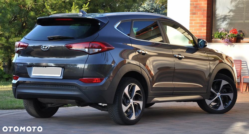 Hyundai Tucson blue 1.7 CRDi 2WD DCT Premium - 17
