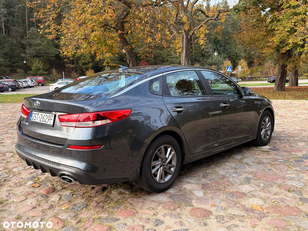 Kia Optima - 4