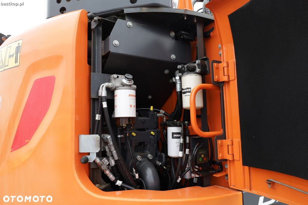 Doosan DX235LCR - 31