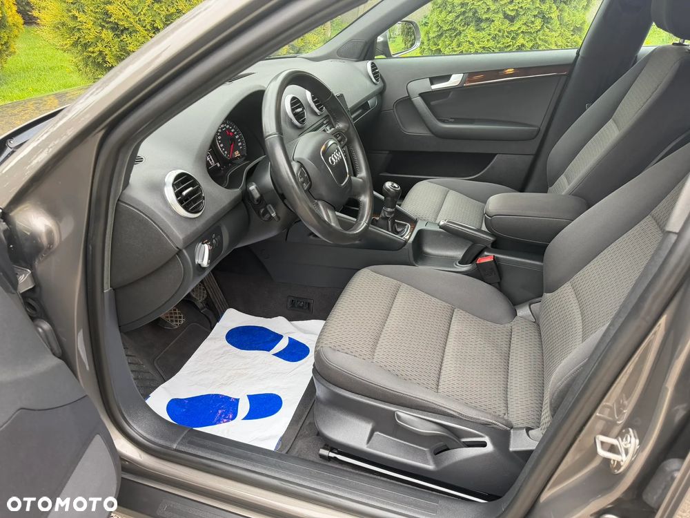 Audi A3 Sportback 2.0 TDI DPF Attraction - 20