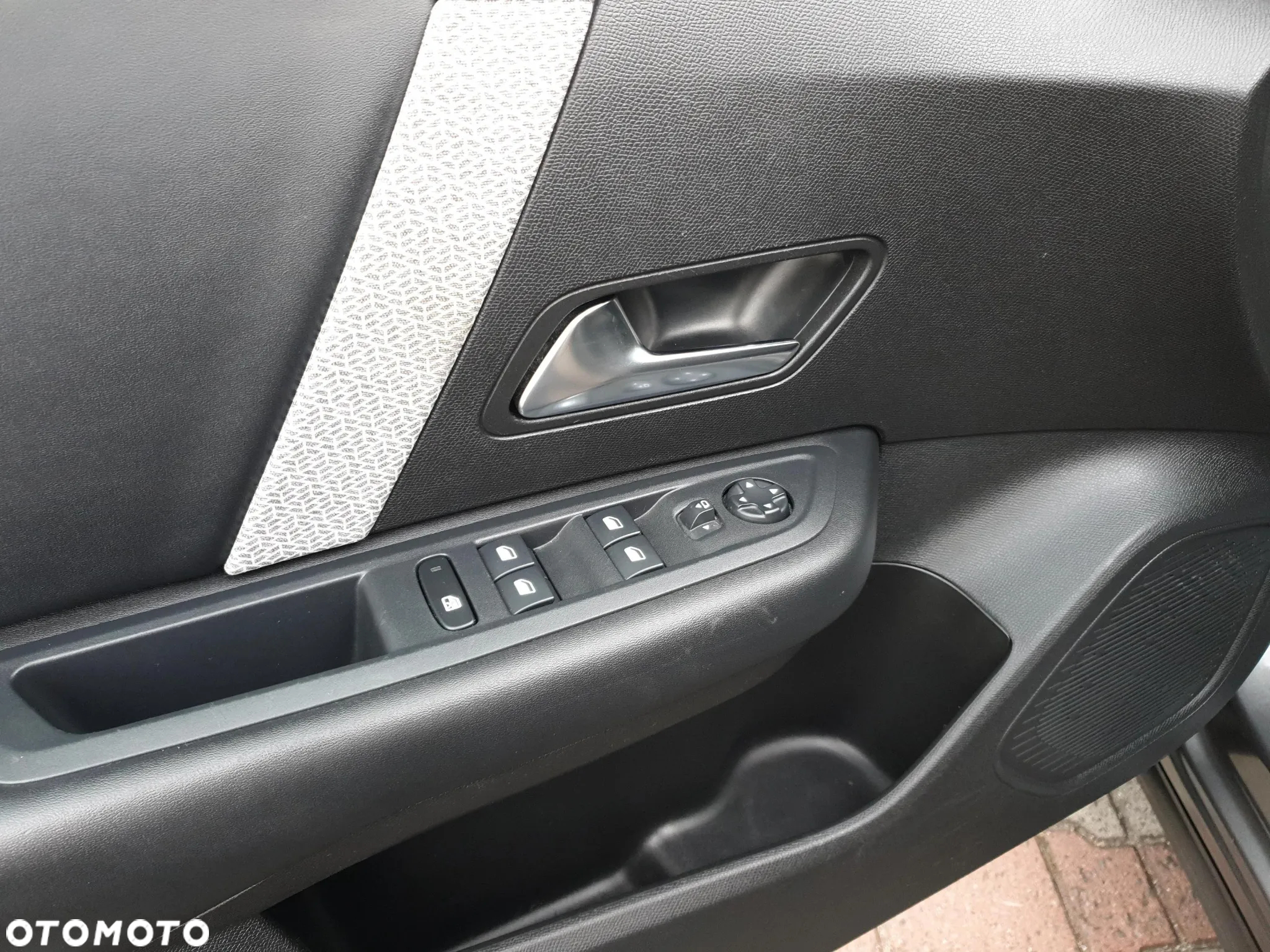 Citroën C4 1.2 PureTech Feel Pack S&S - 10