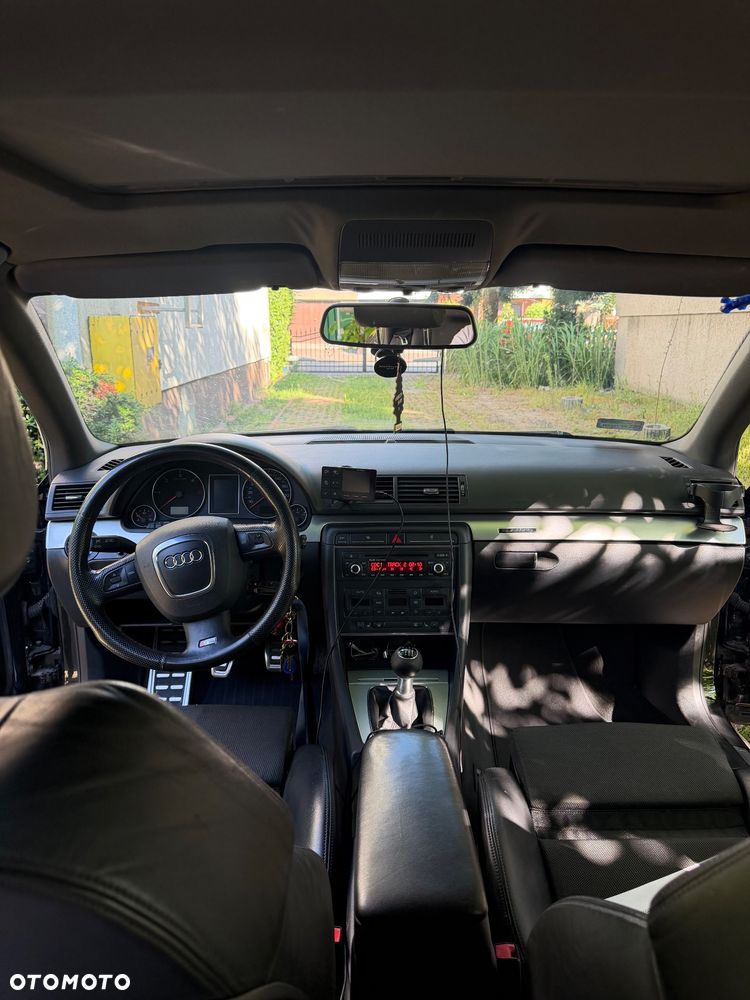 Audi A4 Avant 3.0 TDI quattro - 11