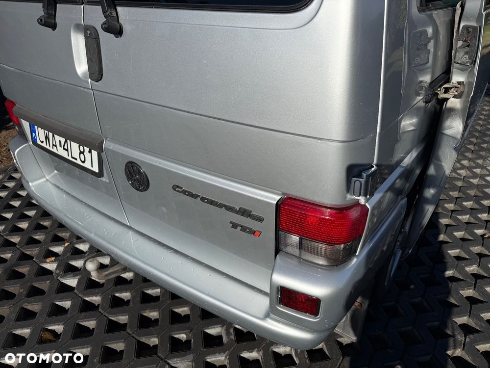 Volkswagen Caravelle - 21