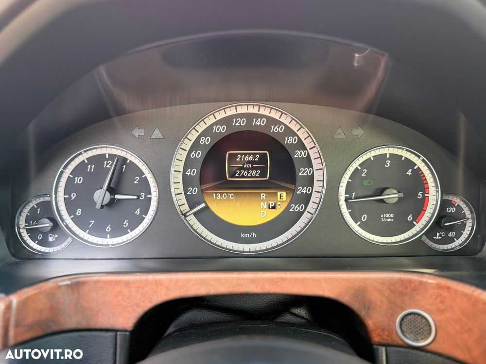 Mercedes-Benz E 220 T CDI 7G-TRONIC Elegance - 8