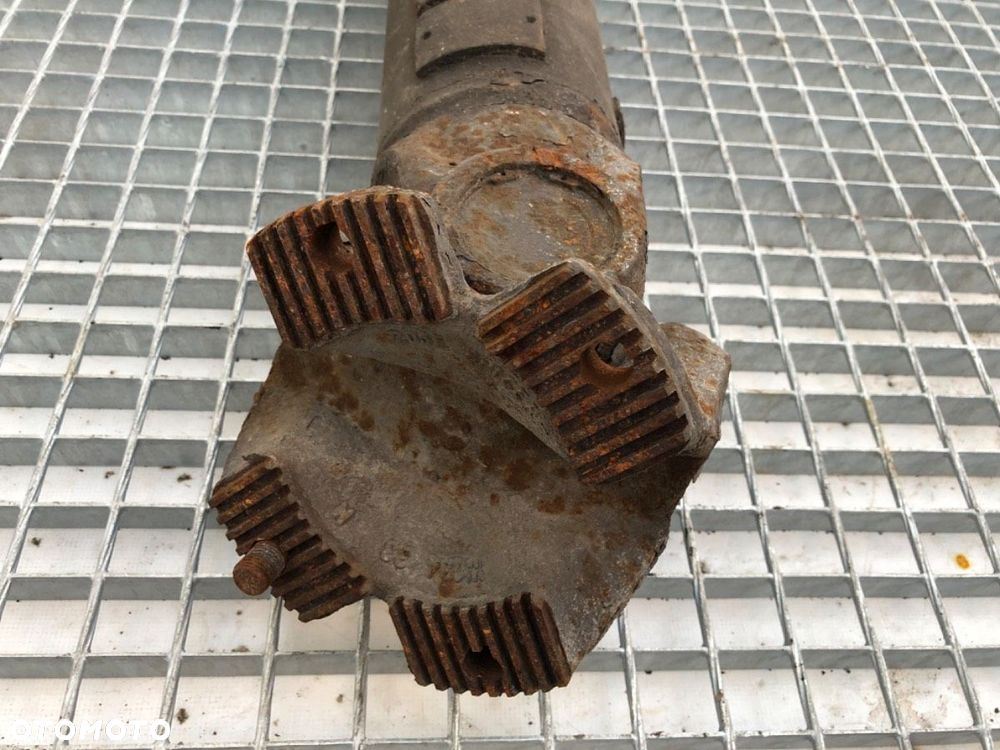 WAŁ NAPĘDOWY TYŁ  VOLVO FH 2005 - 2022 460 - 5