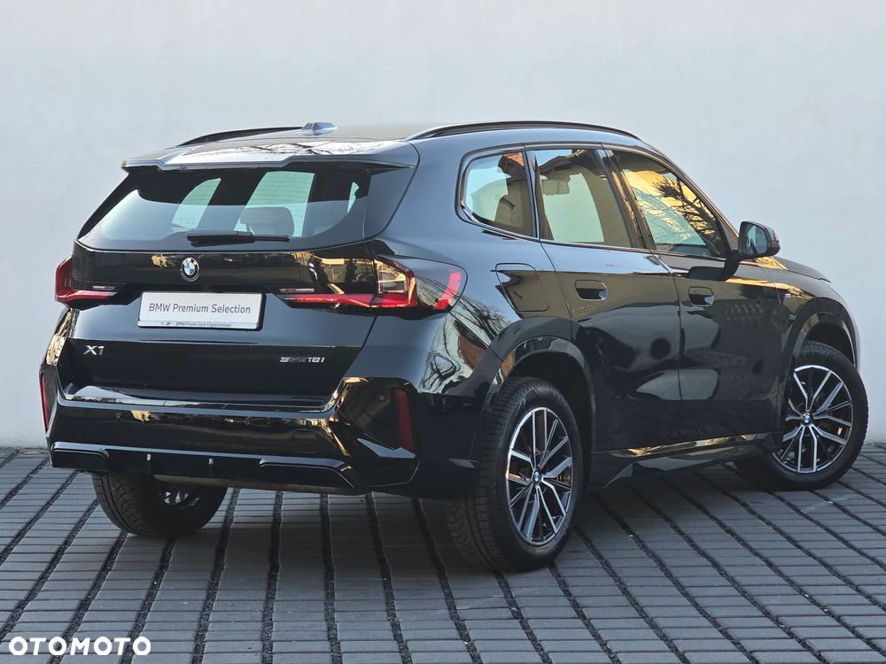 BMW X1 sDrive18i M Sport - 3