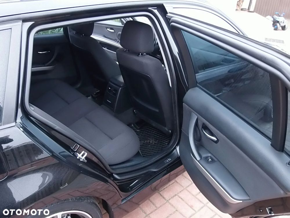 BMW Seria 3 320d DPF Edition Fleet - 12