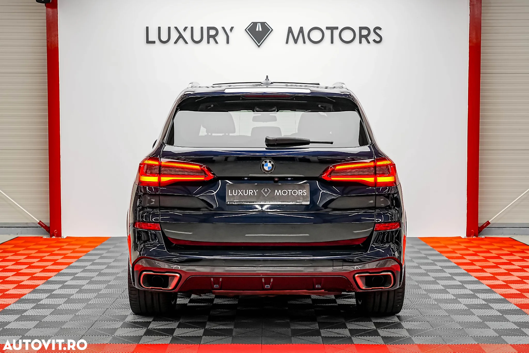 BMW X5 M M50d - 12