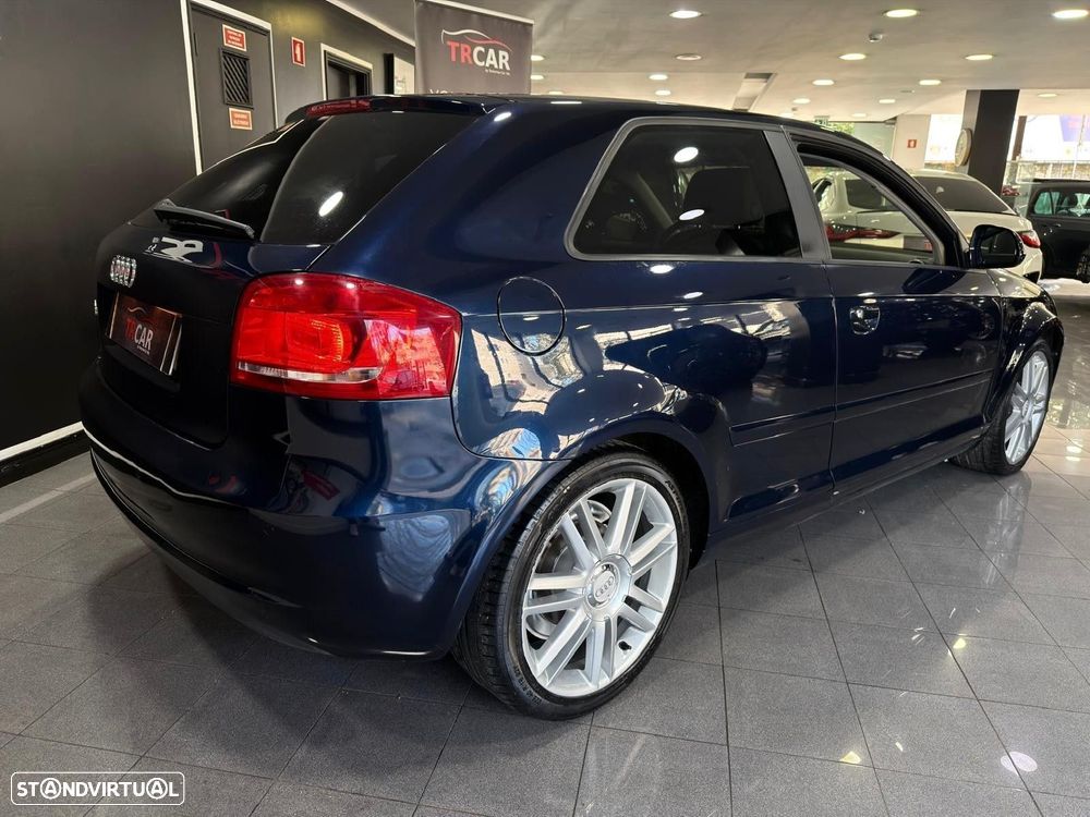 Audi A3 1.6 TDI Sport - 4
