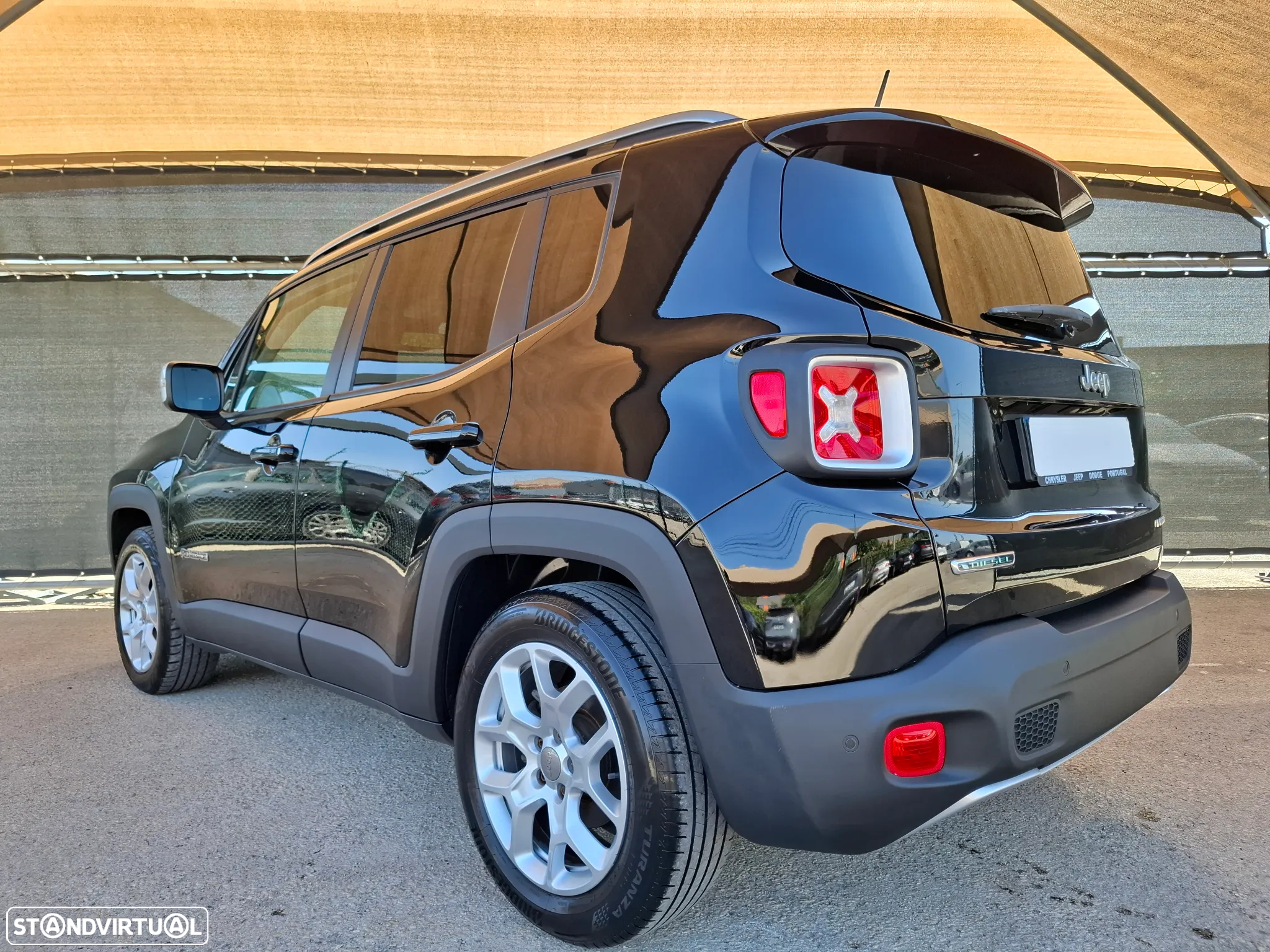 Jeep Renegade 1.6 MJD Limited - 12