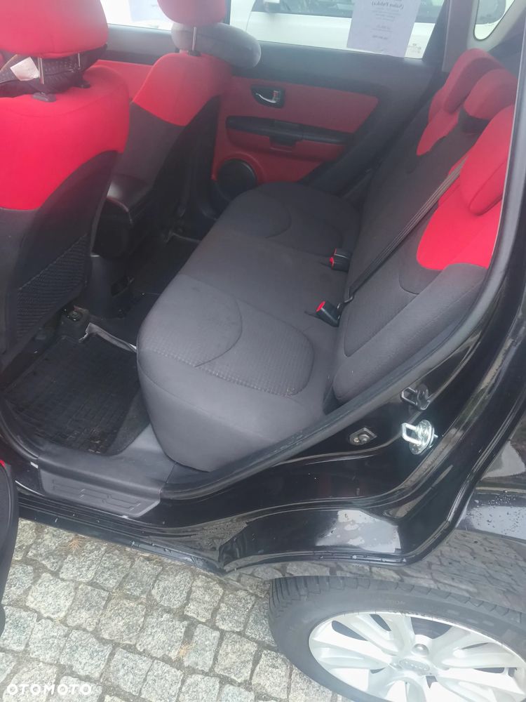 Kia Soul 1.6 GDI L - 11
