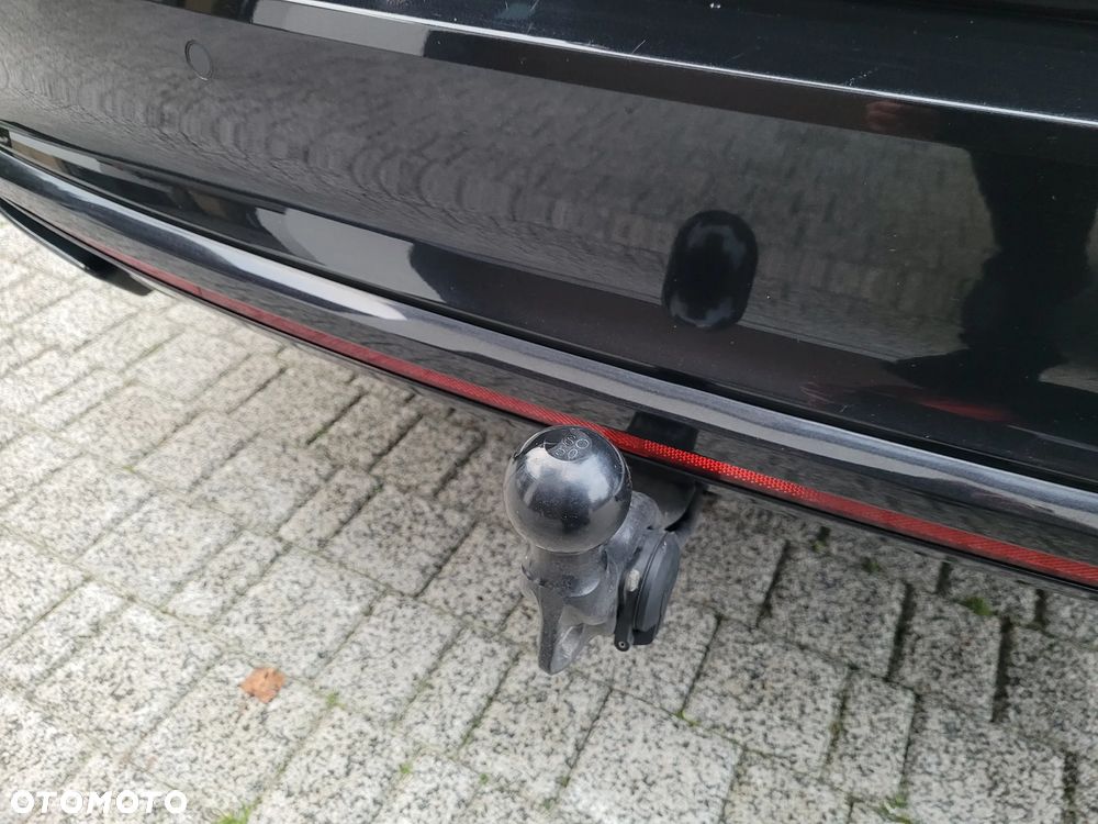 Skoda Octavia Combi 2.0 TDI DSG 4x4 RS - 28