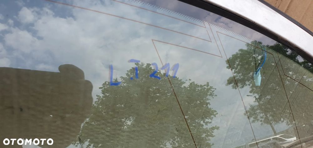 Szyba lewy tył tylna lewa karoseryjna Mercedes E Klasa W211 - 6