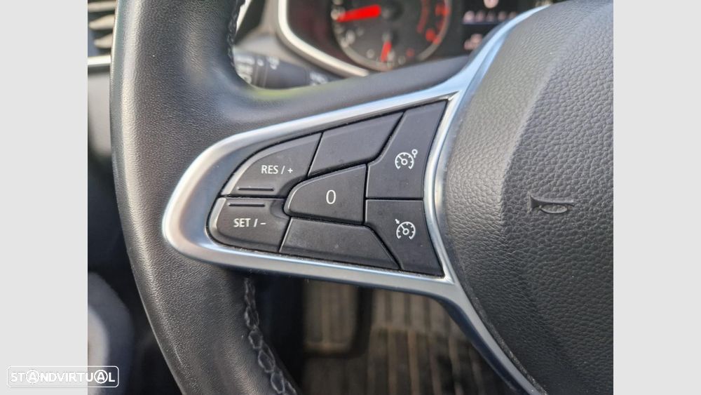 Renault Clio 1.0 TCe Intens - 12