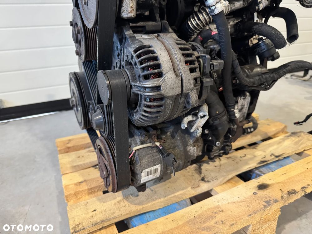 SILNIK 2.0 DCI M9RE780 M9R 780 TRAFIC VIVARO EURO 4 KOMPLETNY M9R780 - 15