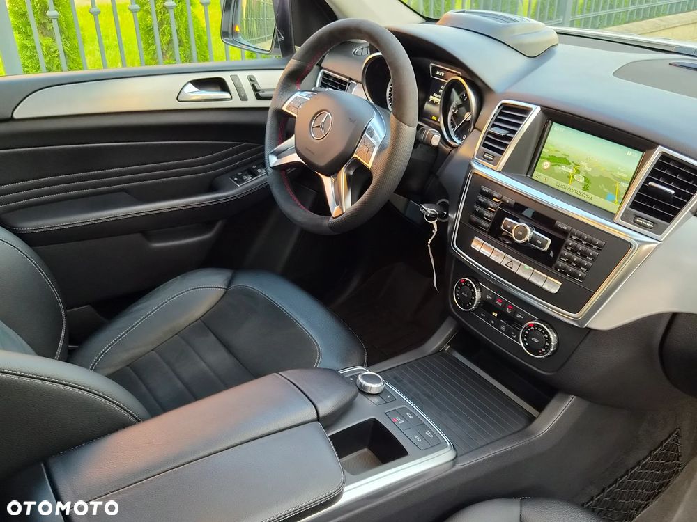 Mercedes-Benz ML 350 BlueTEC 4-Matic - 9