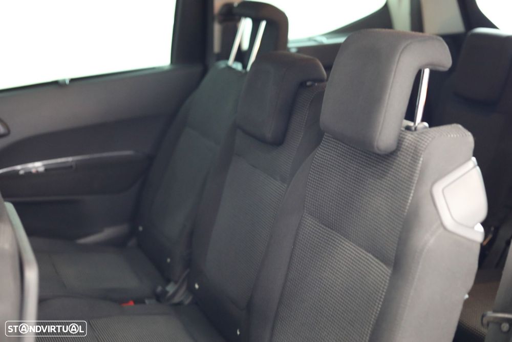 Peugeot 5008 1.6 HDi Executive CMP6 - 11