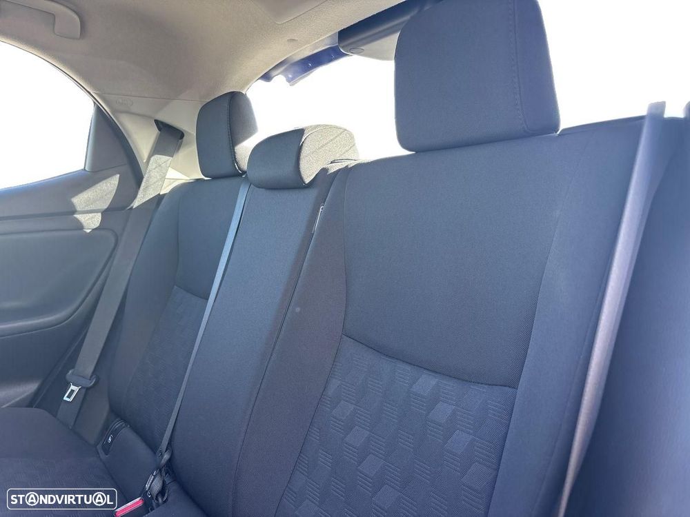 Toyota Yaris 1.5 HDF Comfort Plus - 17