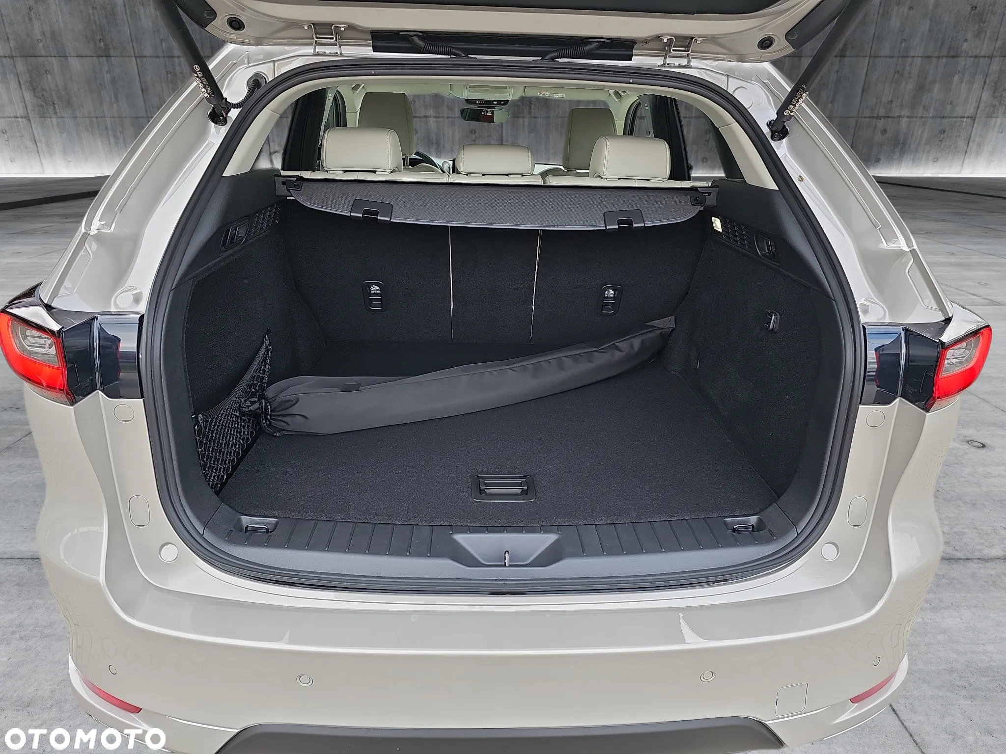 Mazda CX-60 - 13