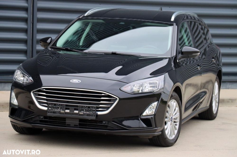 Ford Focus 1.0 EcoBoost Start-Stopp-System Aut. TITANIUM - 11