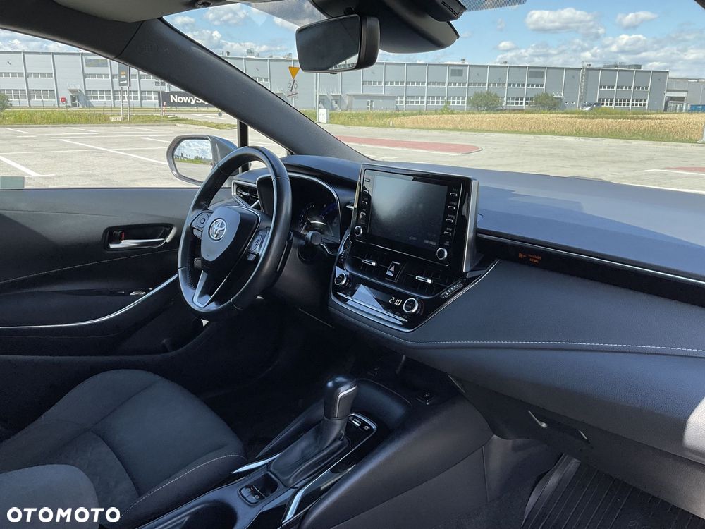 Toyota Corolla 2.0 Hybrid Comfort - 21
