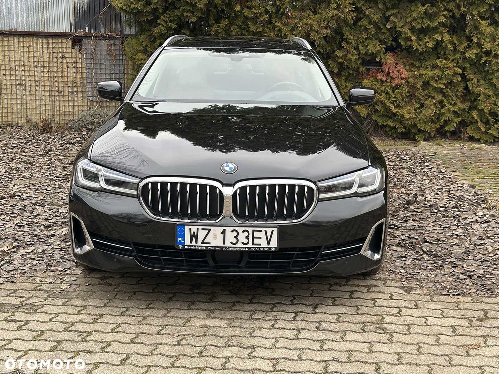BMW Seria 5 540d xDrive Luxury Line - 2