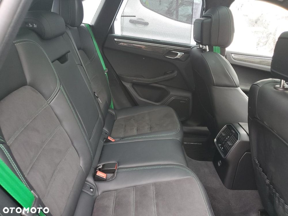 Porsche Macan - 9