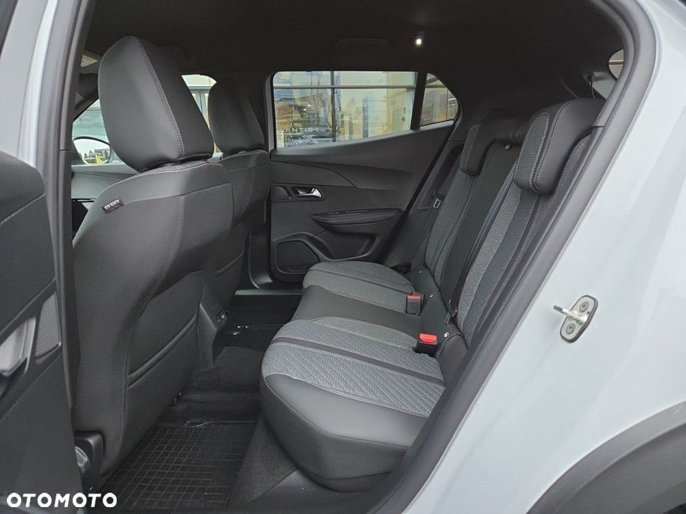 Peugeot 2008 - 10