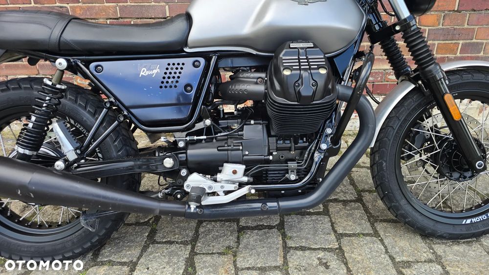 Moto Guzzi V7 - 25