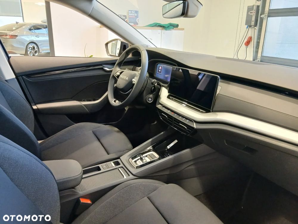 Skoda Octavia 1.5 TSI mHEV Drive Essence DSG - 12