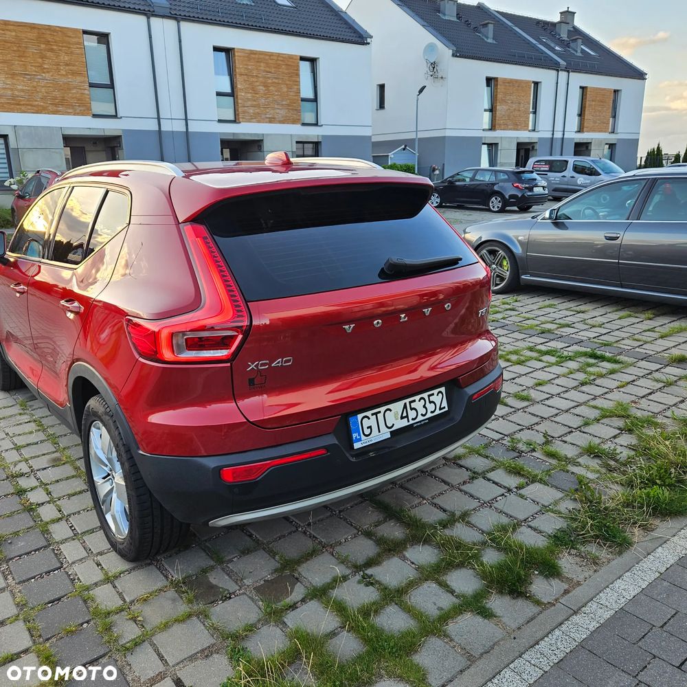 Volvo XC 40 T3 Momentum Pro - 6