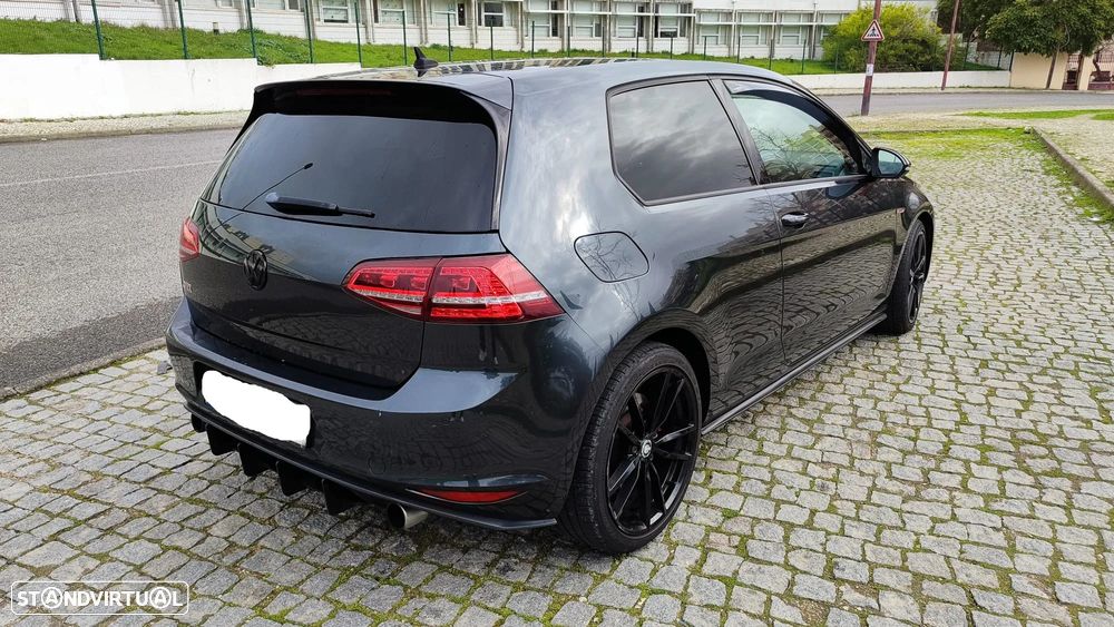 VW Golf 2.0 TSi GTi Performance - 5