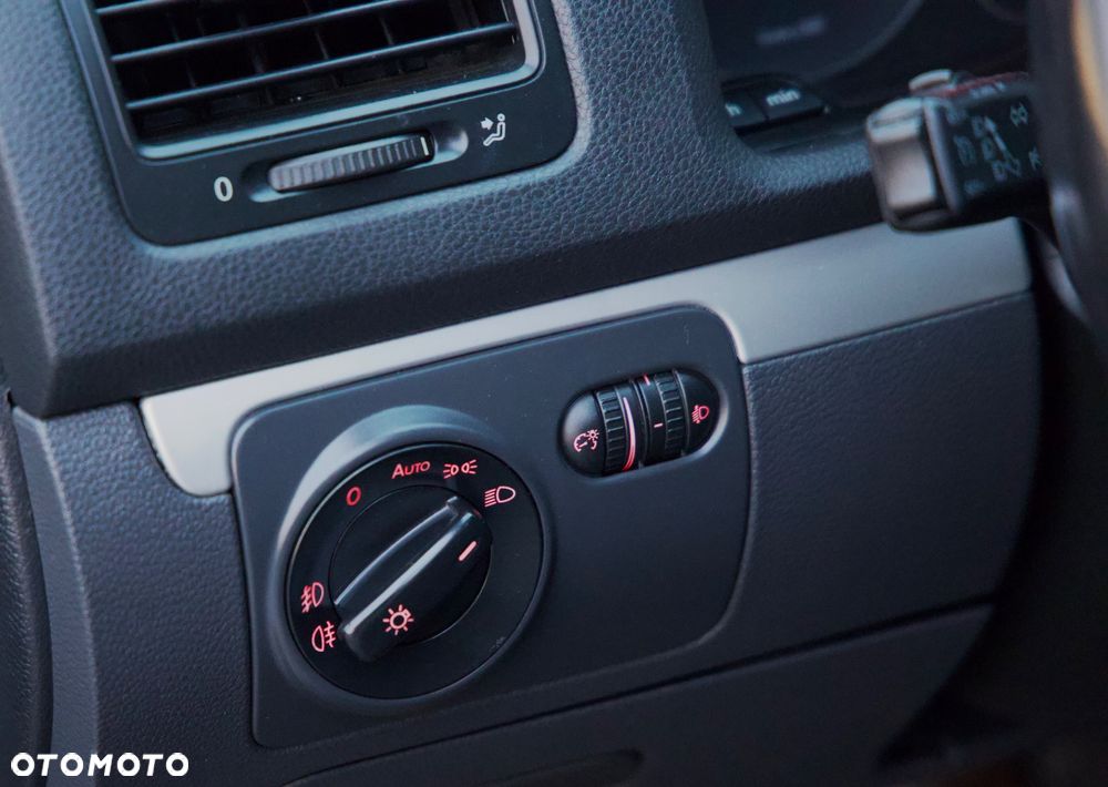 Volkswagen Golf 1.4 Tour - 11