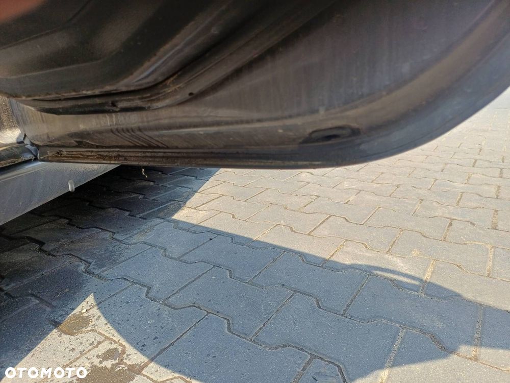 DRZWI KOMPLETNE PRAWY TYŁ OPEL INSIGNIA A Z177 - 5