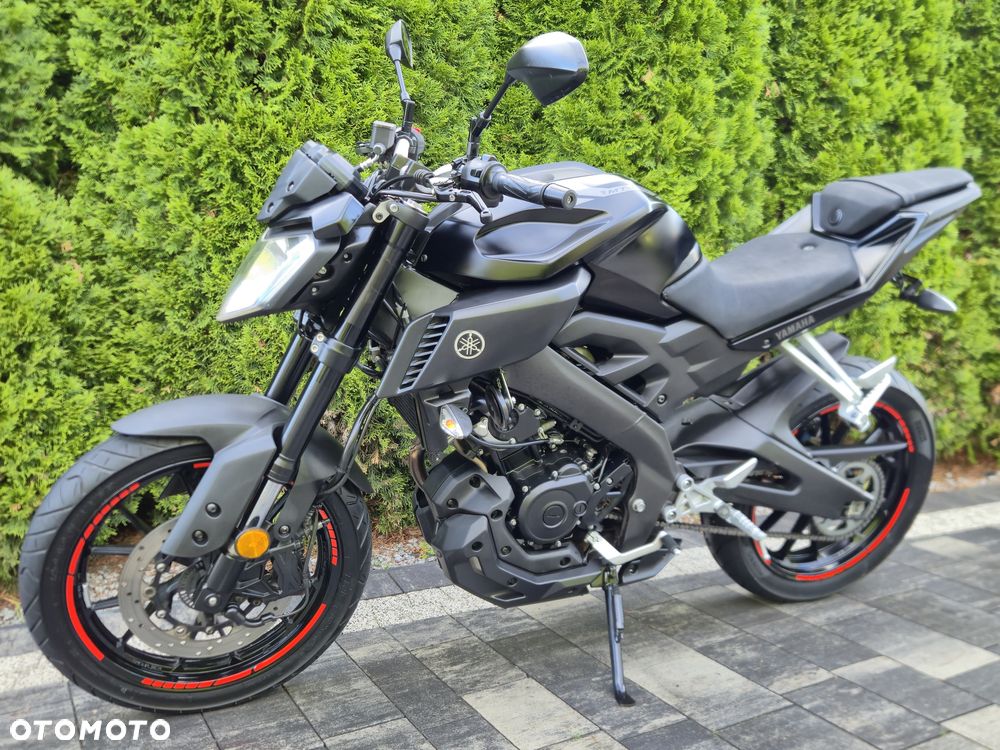 Yamaha MT - 5