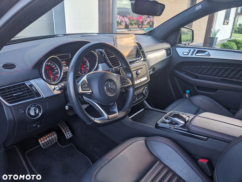 Mercedes-Benz GLE AMG 43 Coupe 4M 9G-TRONIC - 26