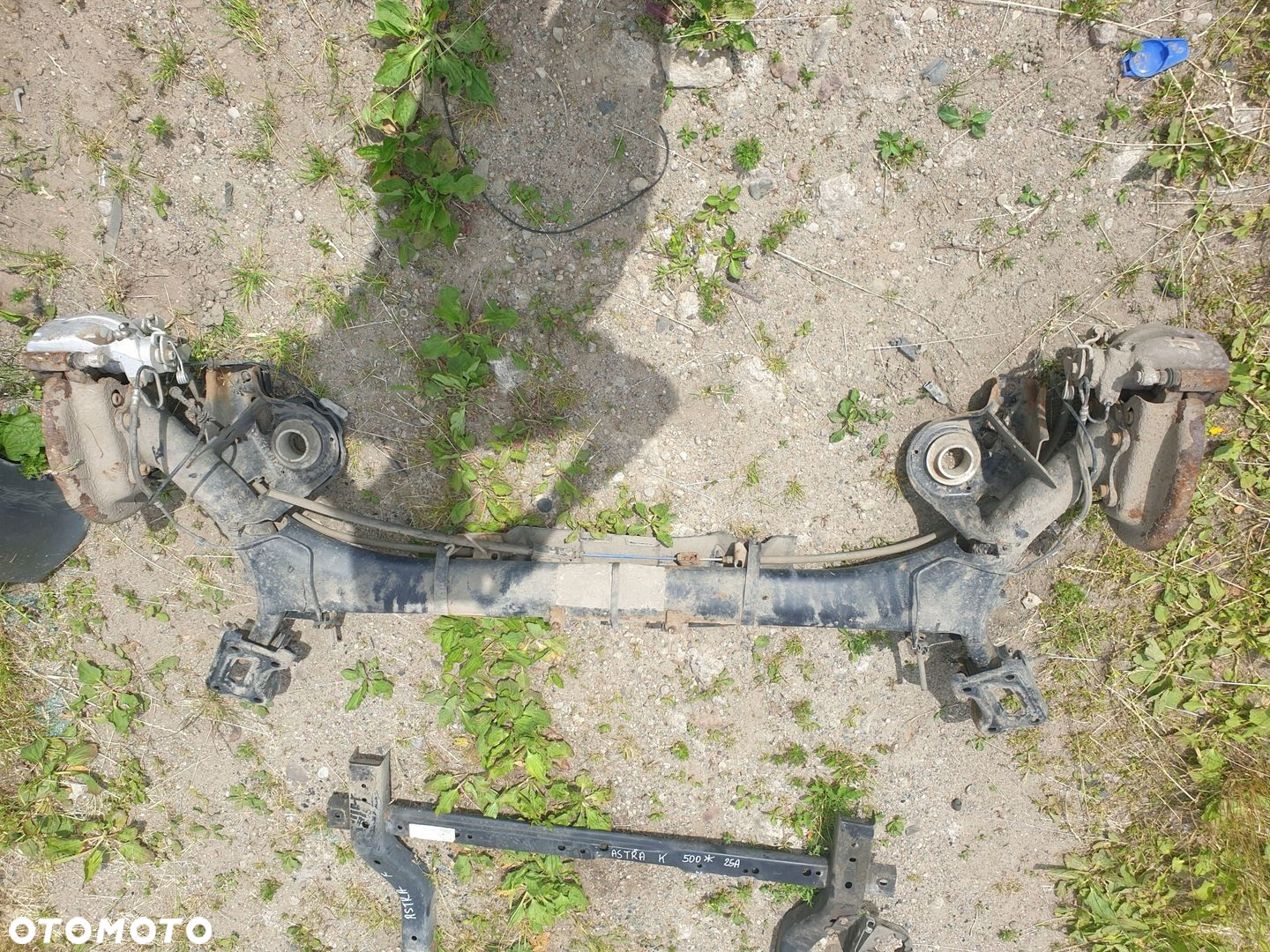 BELKA TYLNA OŚ ZAWIESZENIA TYŁ CITROEN C4 II - 4