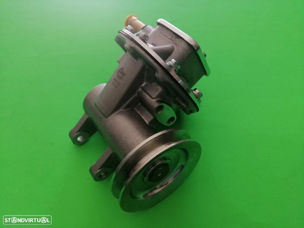 Depressor Bomba de vácuo dos travões Suzuki Vitara e Samurai 1.9 TD - 2