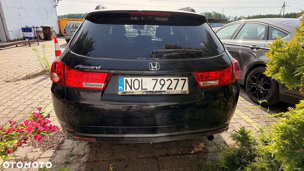Honda Accord - 4