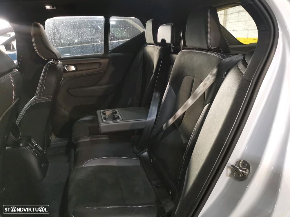 Volvo XC 40 1.5 T4 PHEV R-Design - 8