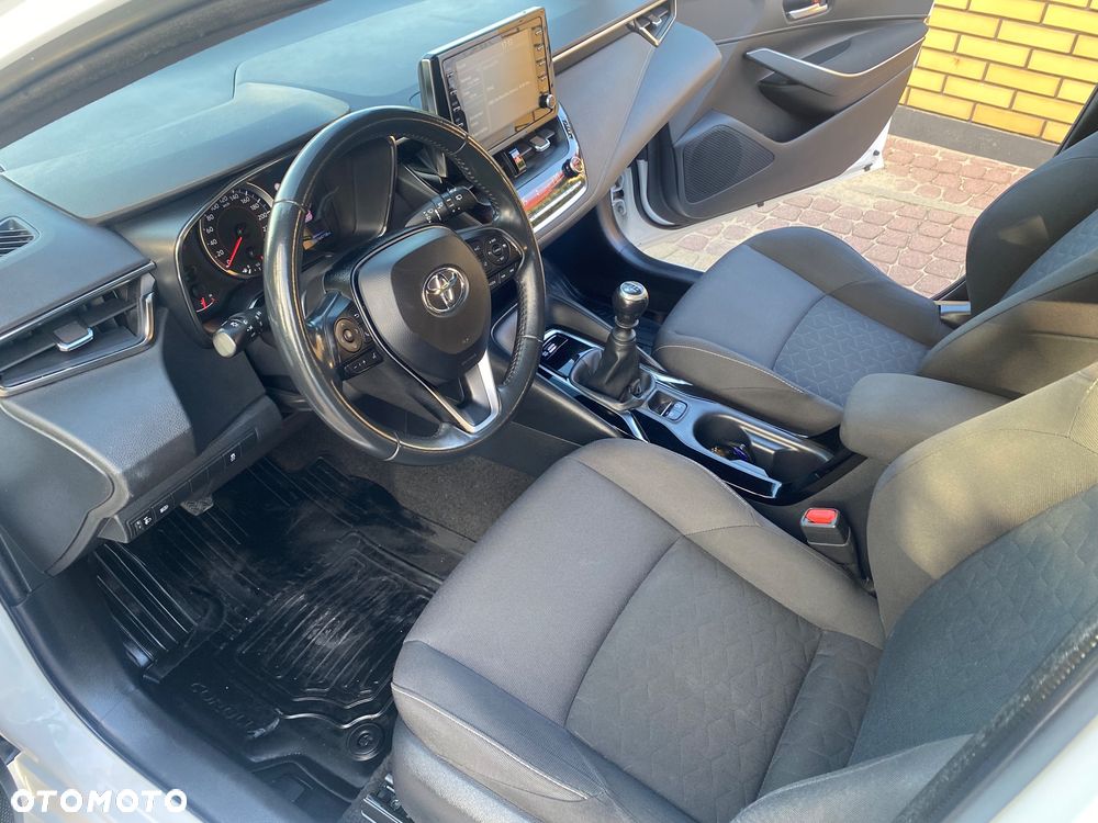 Toyota Corolla 1.2 T Comfort - 22