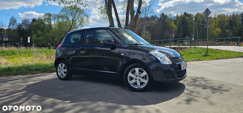 Suzuki Swift 1.3 Classic - 11