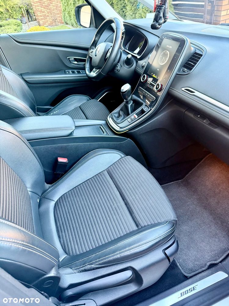 Renault Scenic 1.6 dCi Bose - 19